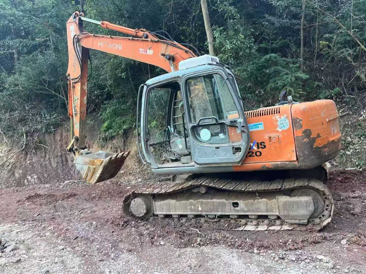 Buy Hitachi EX120-5 Used Excavator / 1