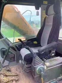 Buy Hyundai R215VS Used Excavator / 9 Buy Hyundai R215VS Used Excavator / 9