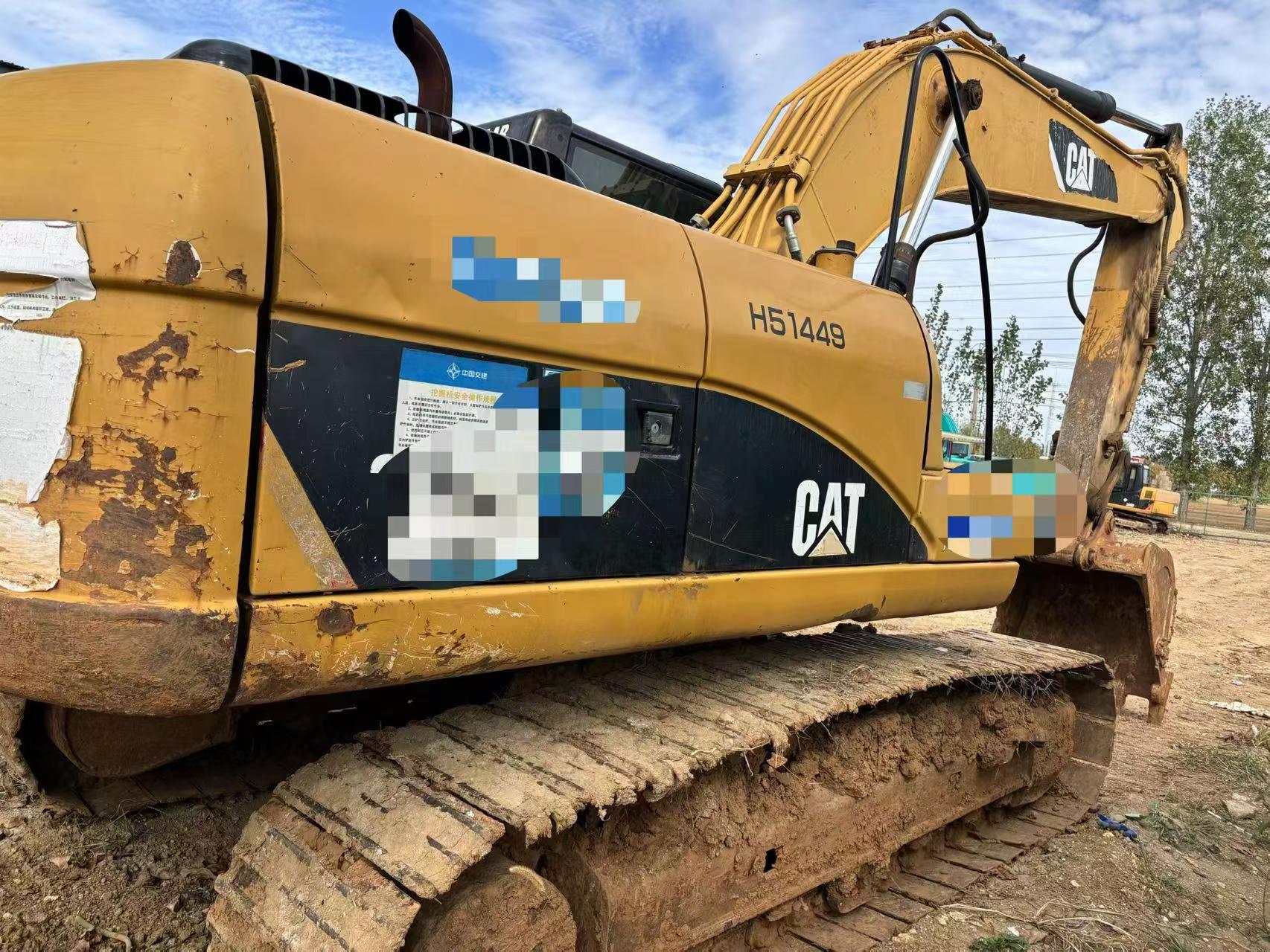 Buy Caterpillar 320A Used Excavator / 1