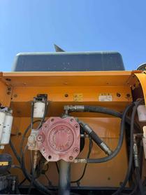 Buy Hyundai R485LVS Used Excavator / 3 Buy Hyundai R485LVS Used Excavator / 3