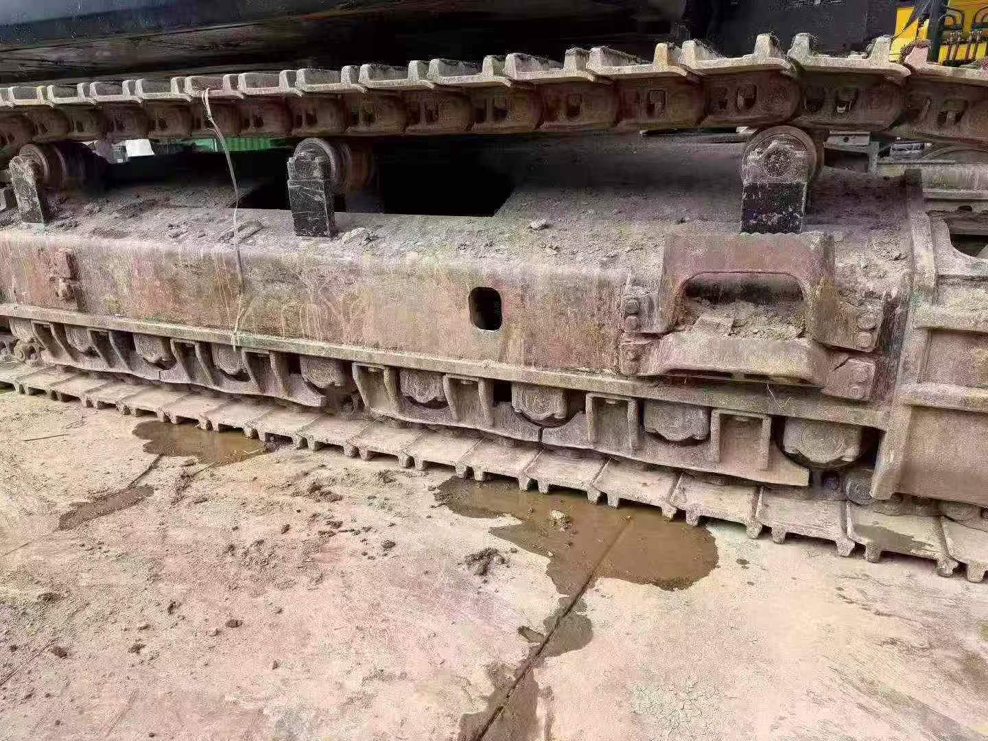 Buy Sany SY650HB Used Excavator / 2 Buy Sany SY650HB Used Excavator / 2
