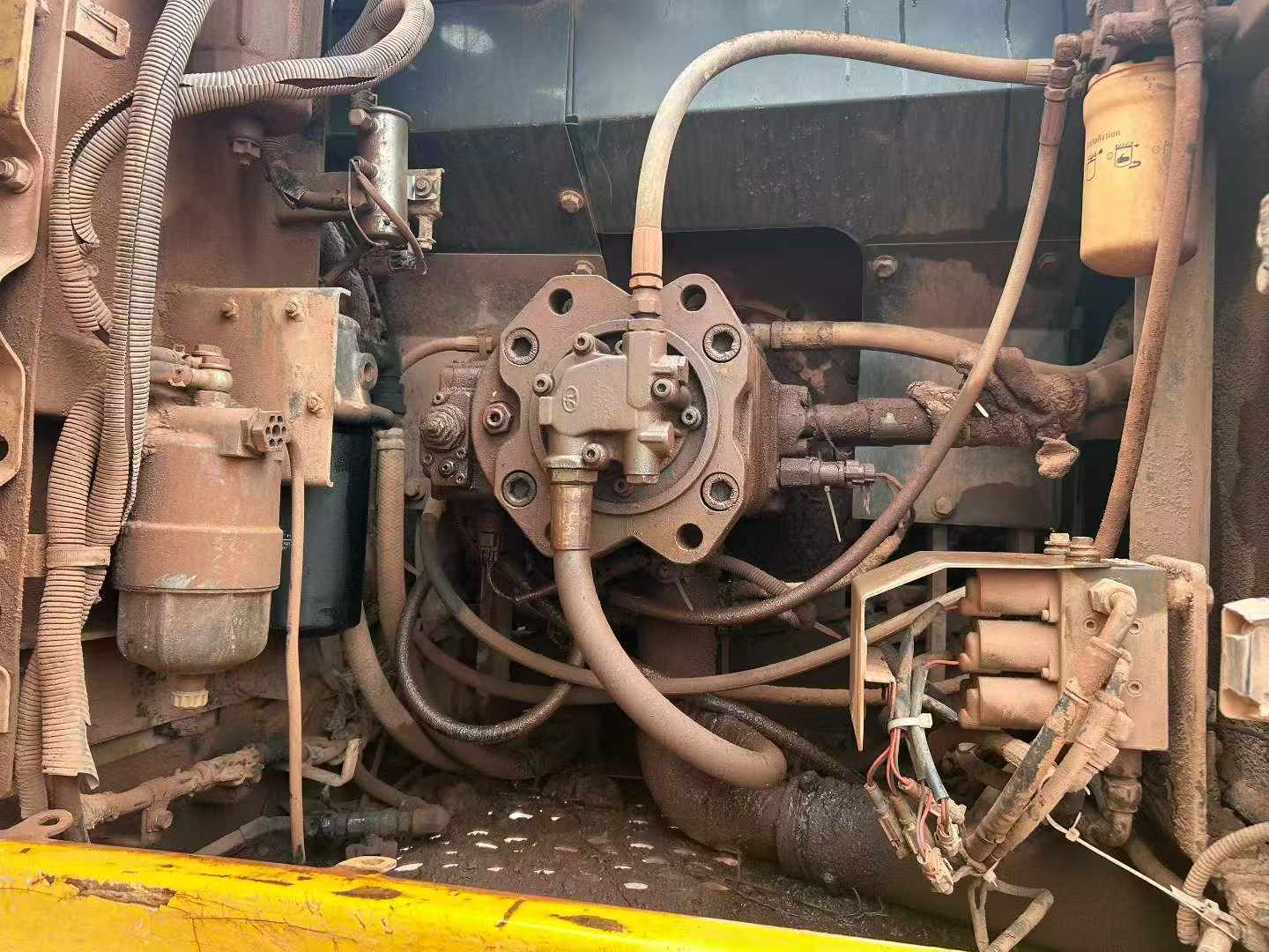 Buy Sumitomo SH210A5 Used Excavator / 4