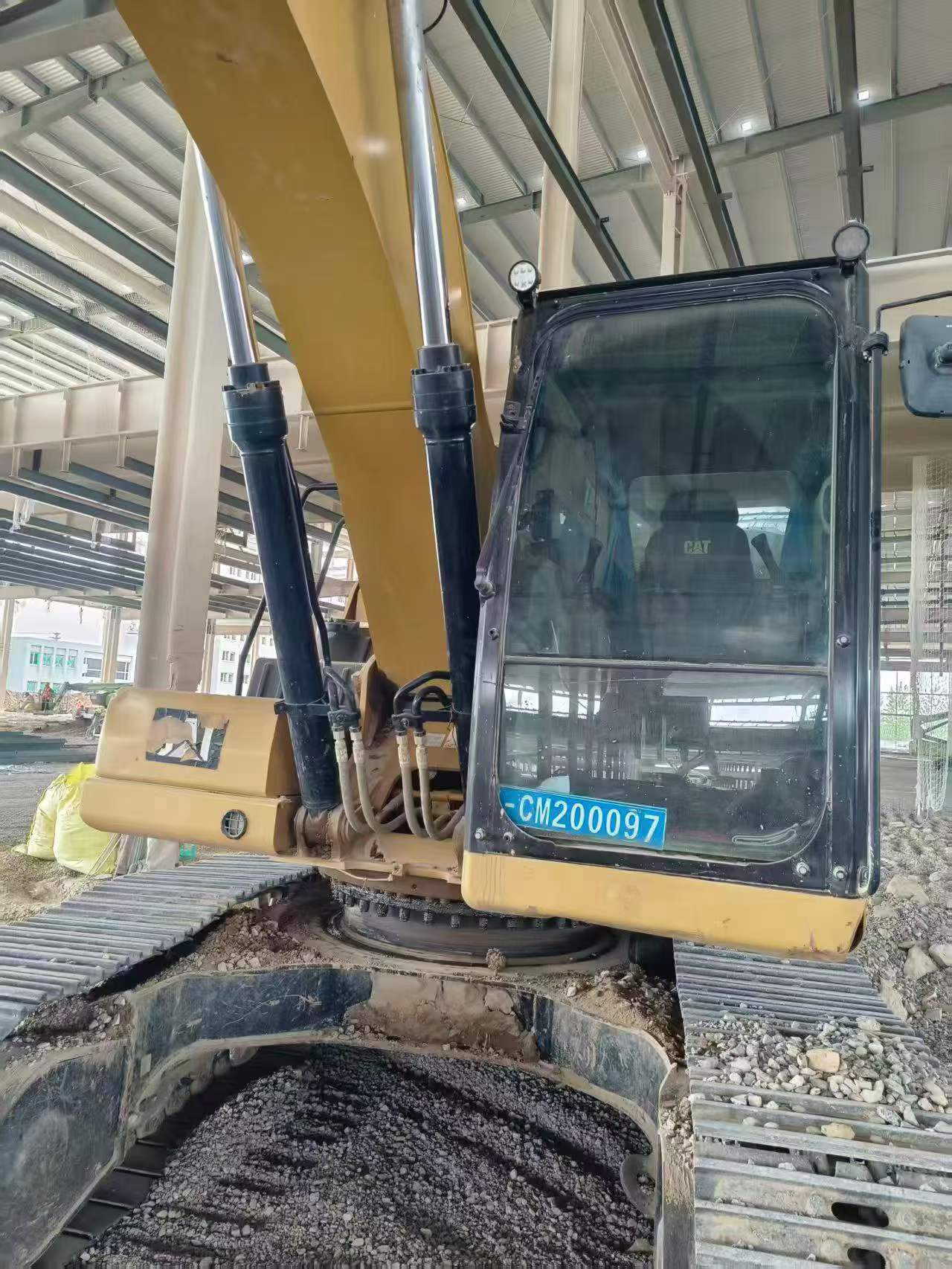 Buy Caterpillar 320GC Used Excavator / 2 Buy Caterpillar 320GC Used Excavator / 2
