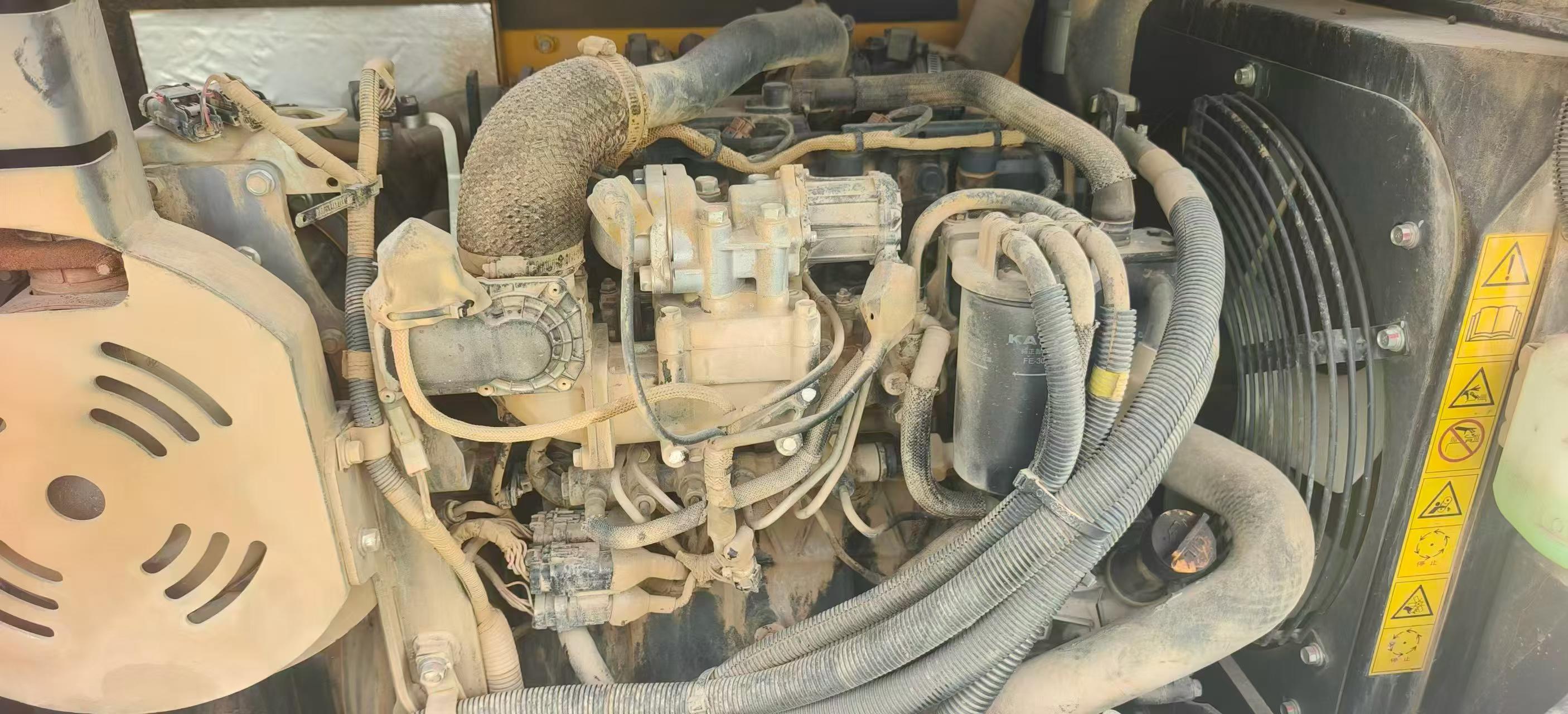 Buy Kato 100NS-N Used Excavator / 4