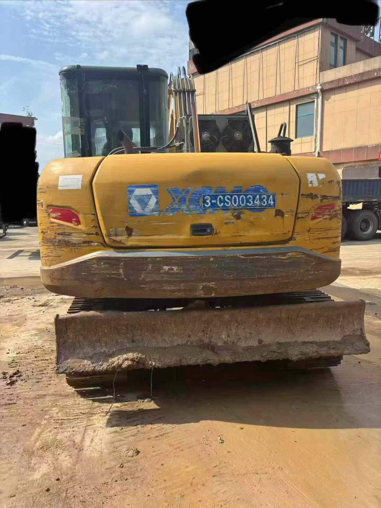 Buy XCMG XE80 Used Excavator / 4