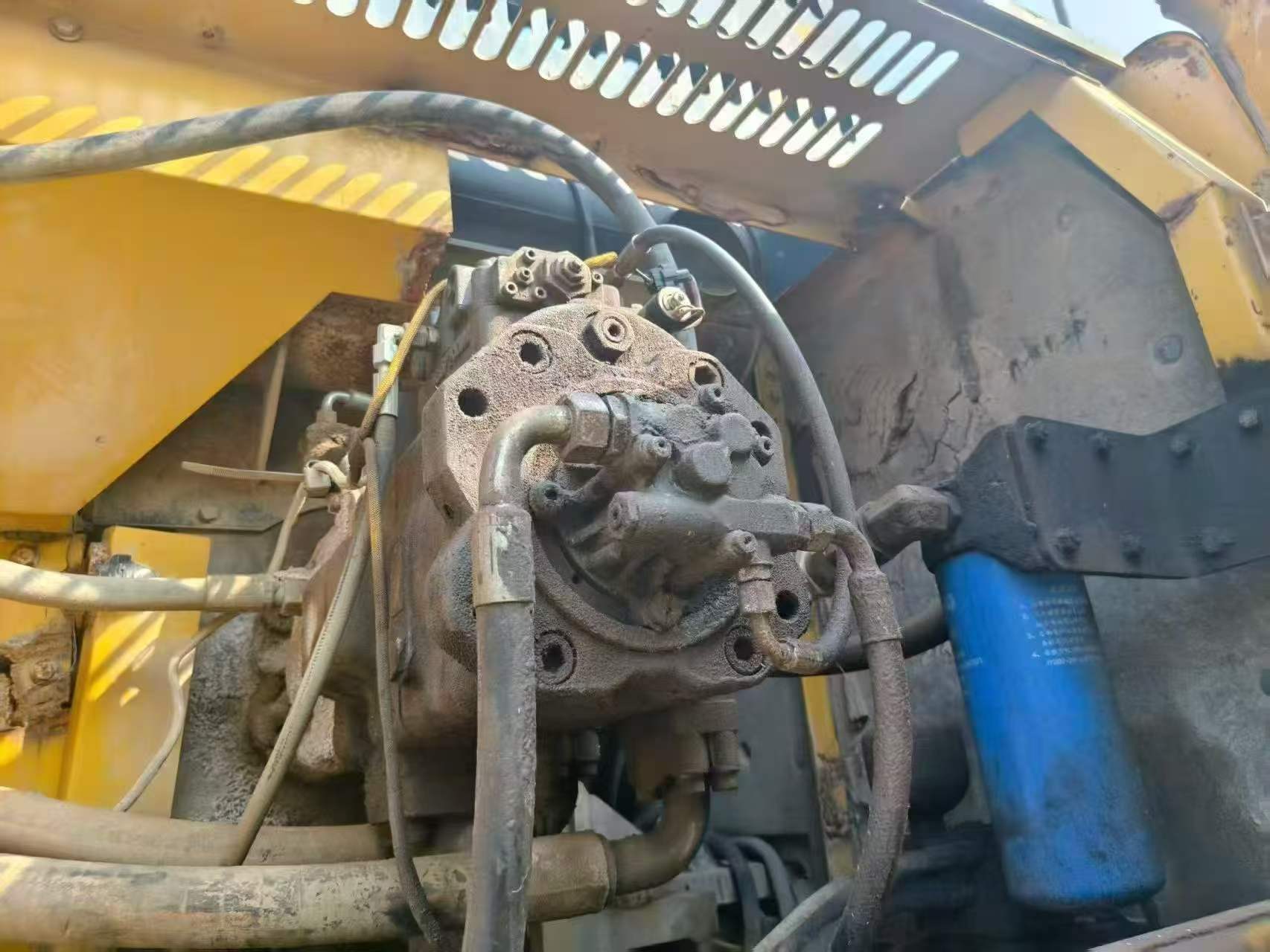 Buy XCMG XE470D Used Excavator / 4