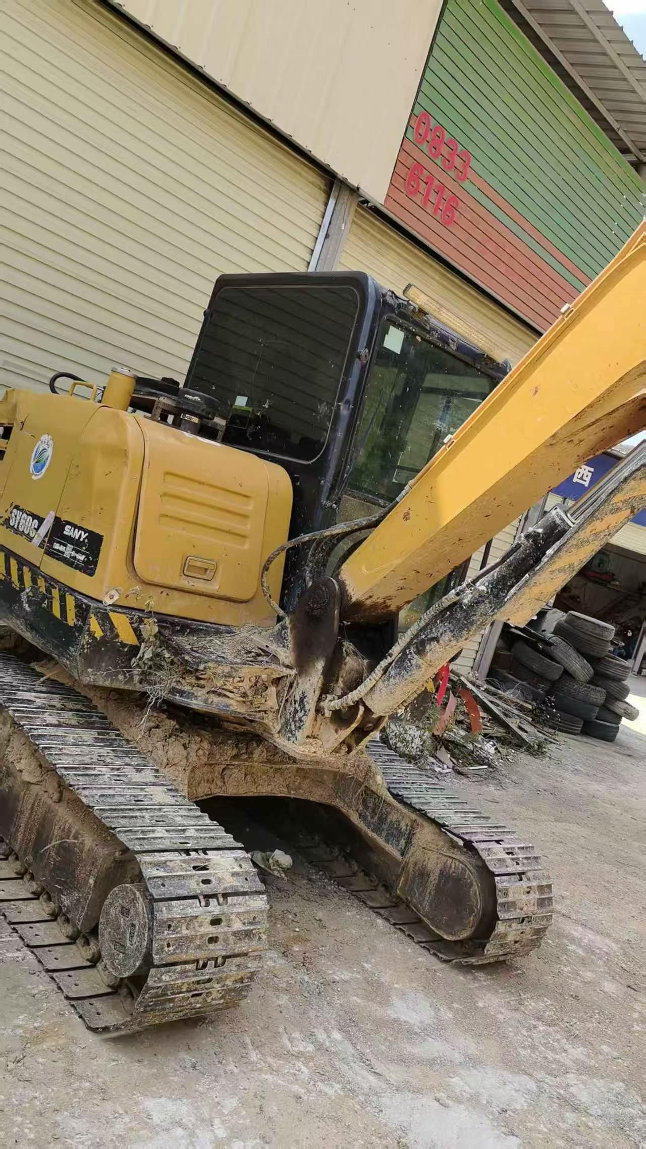 Buy Sany SY60 Used Excavator / 1