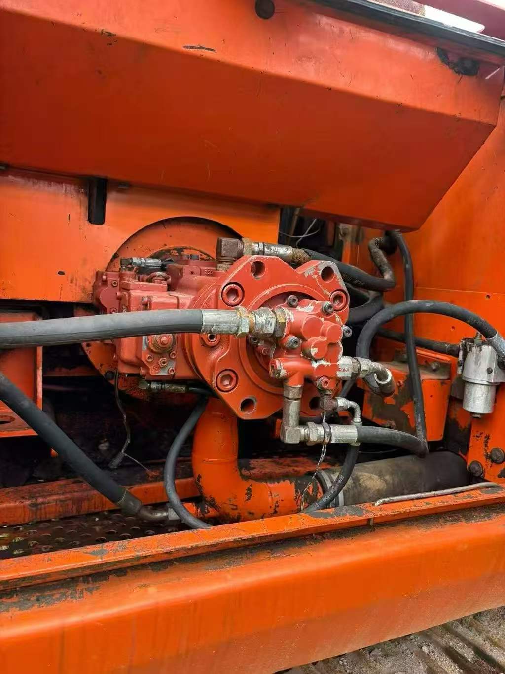 Buy Doosan DH300-7 Used Excavator / 6 Buy Doosan DH300-7 Used Excavator / 6