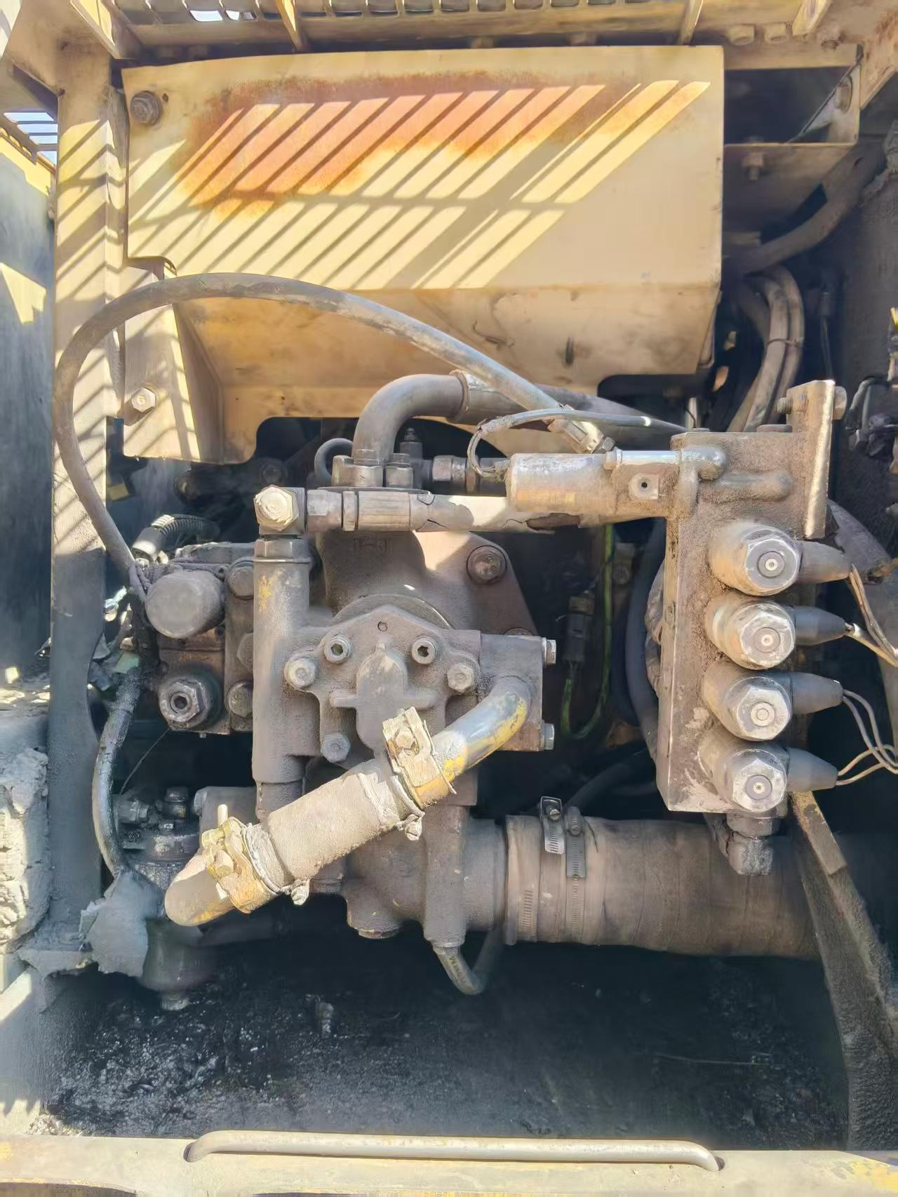 Buy Komatsu PC120-6 Used Excavator / 4