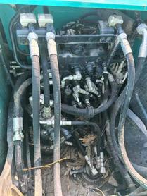Buy Kobelco SK130 Used Excavator / 4 Buy Kobelco SK130 Used Excavator / 4
