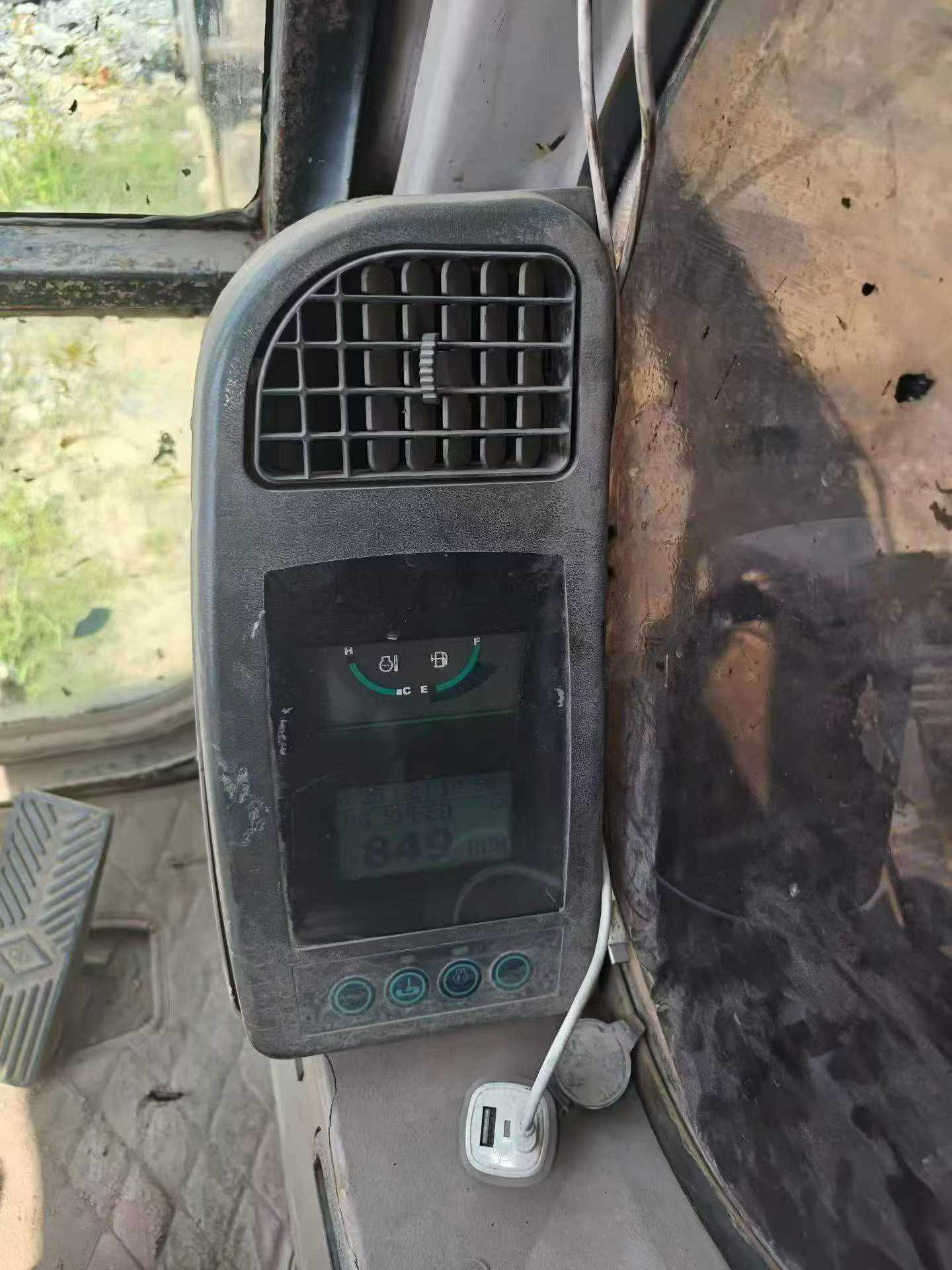 Buy Doosan DH215-9 Used Excavator / 7 Buy Doosan DH215-9 Used Excavator / 7