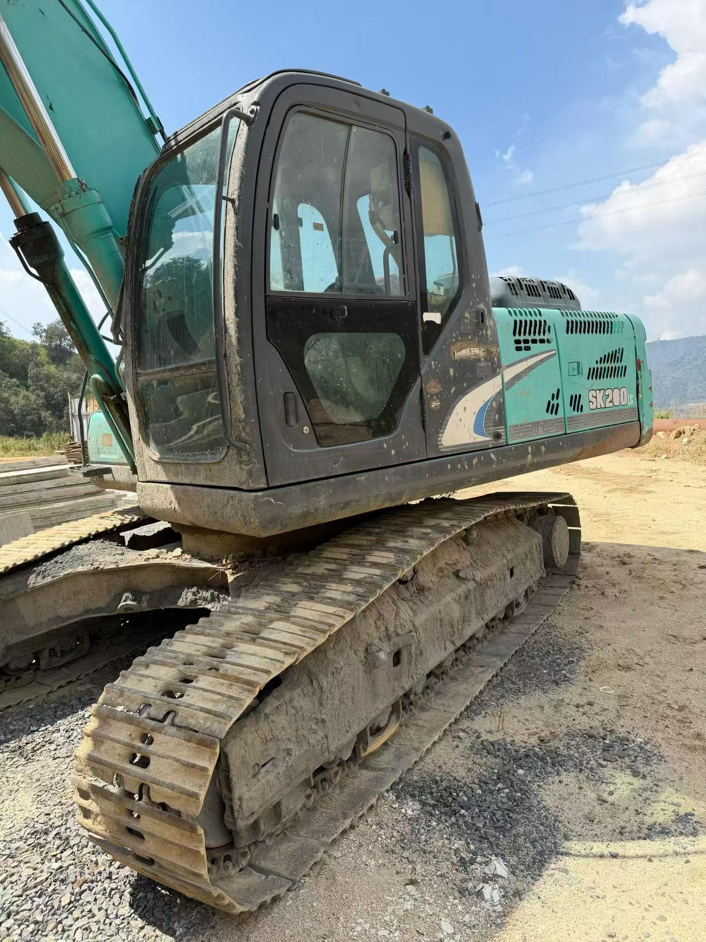 Buy Kobelco SK250 Used Excavator / 4 Buy Kobelco SK250 Used Excavator / 4