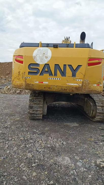 Buy Sany SY650H Used Excavator / 1