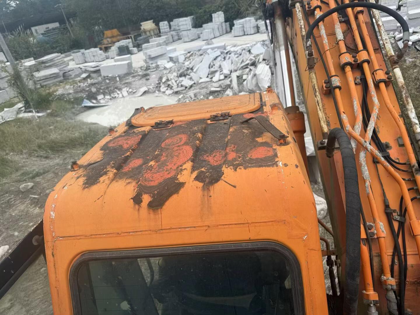 Buy Doosan DH215-7 Used Excavator / 7 Buy Doosan DH215-7 Used Excavator / 7