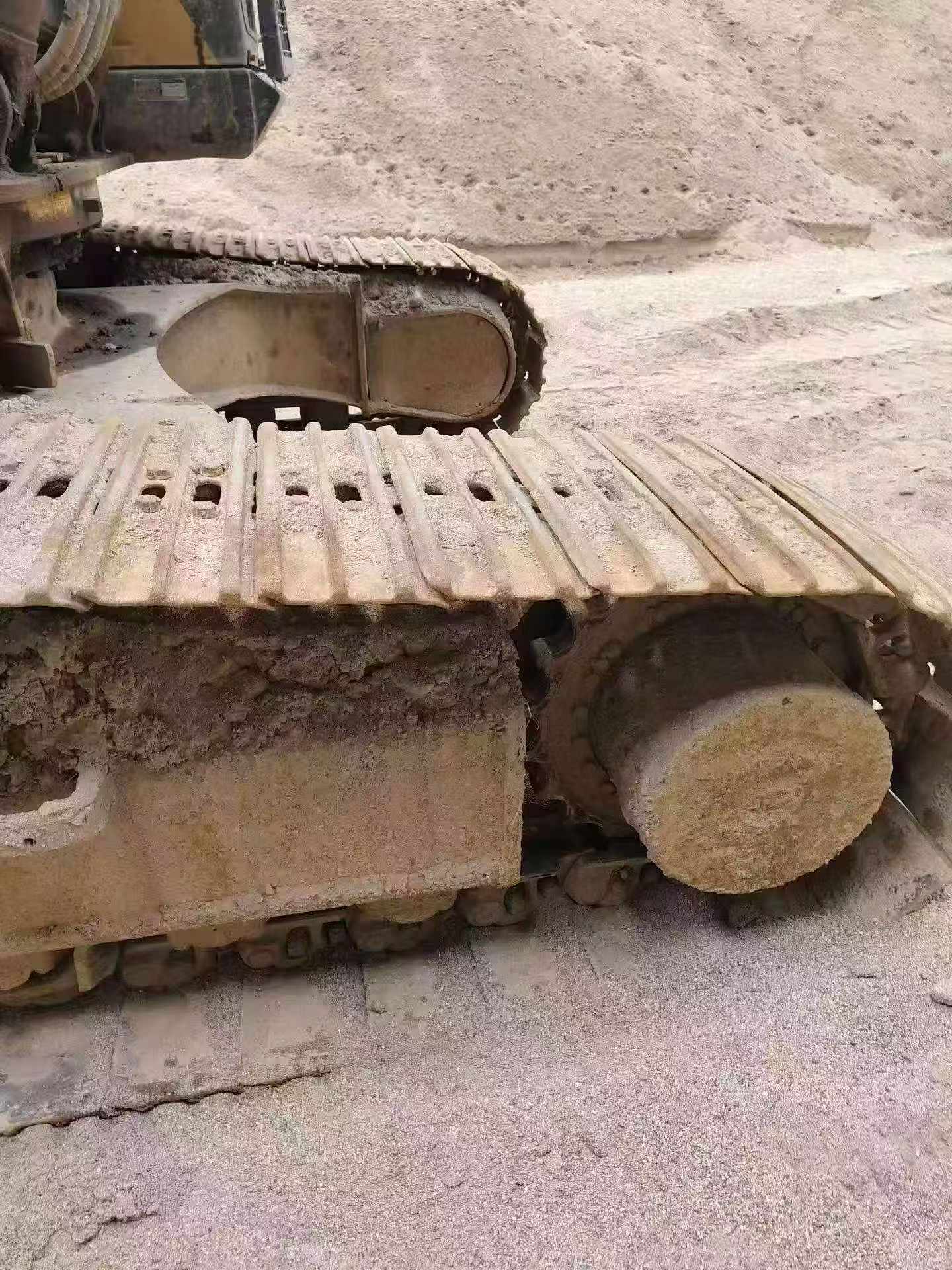 Buy Sany SY245H Used Excavator / 8 Buy Sany SY245H Used Excavator / 8