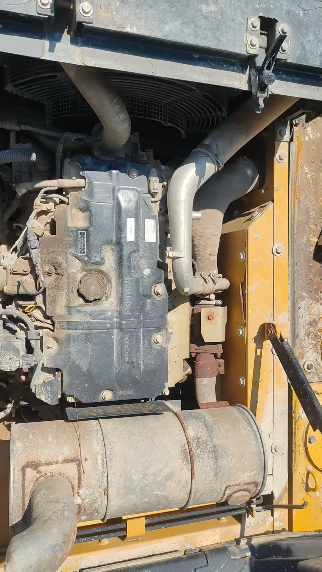Buy Sany SY205C Used Excavator / 8 Buy Sany SY205C Used Excavator / 8