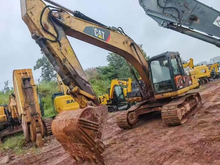 Buy Caterpillar 320D Used Excavator / 1