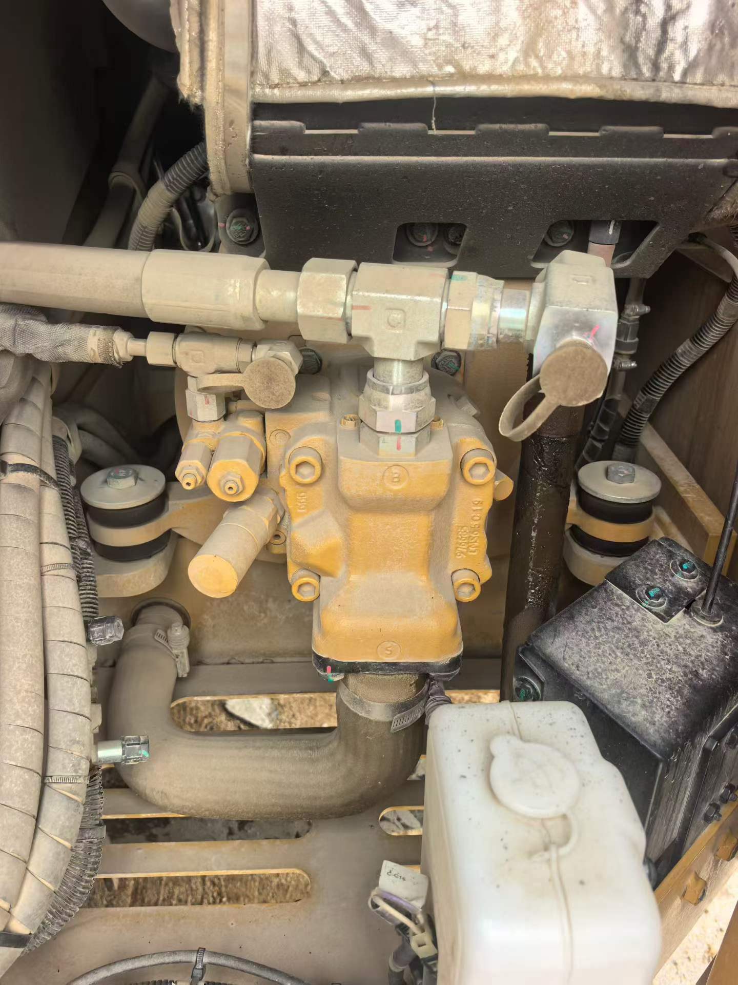 Buy Caterpillar 307B Used Excavator / 2