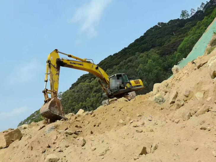 Buy Sumitomo SH360-5 Used Excavator / 1