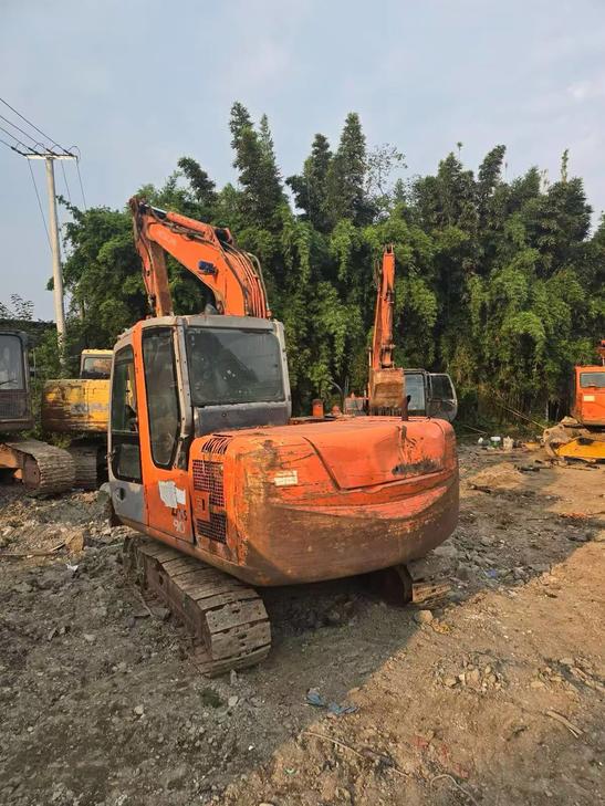 Buy Hitachi ZX60 Used Excavator / 1