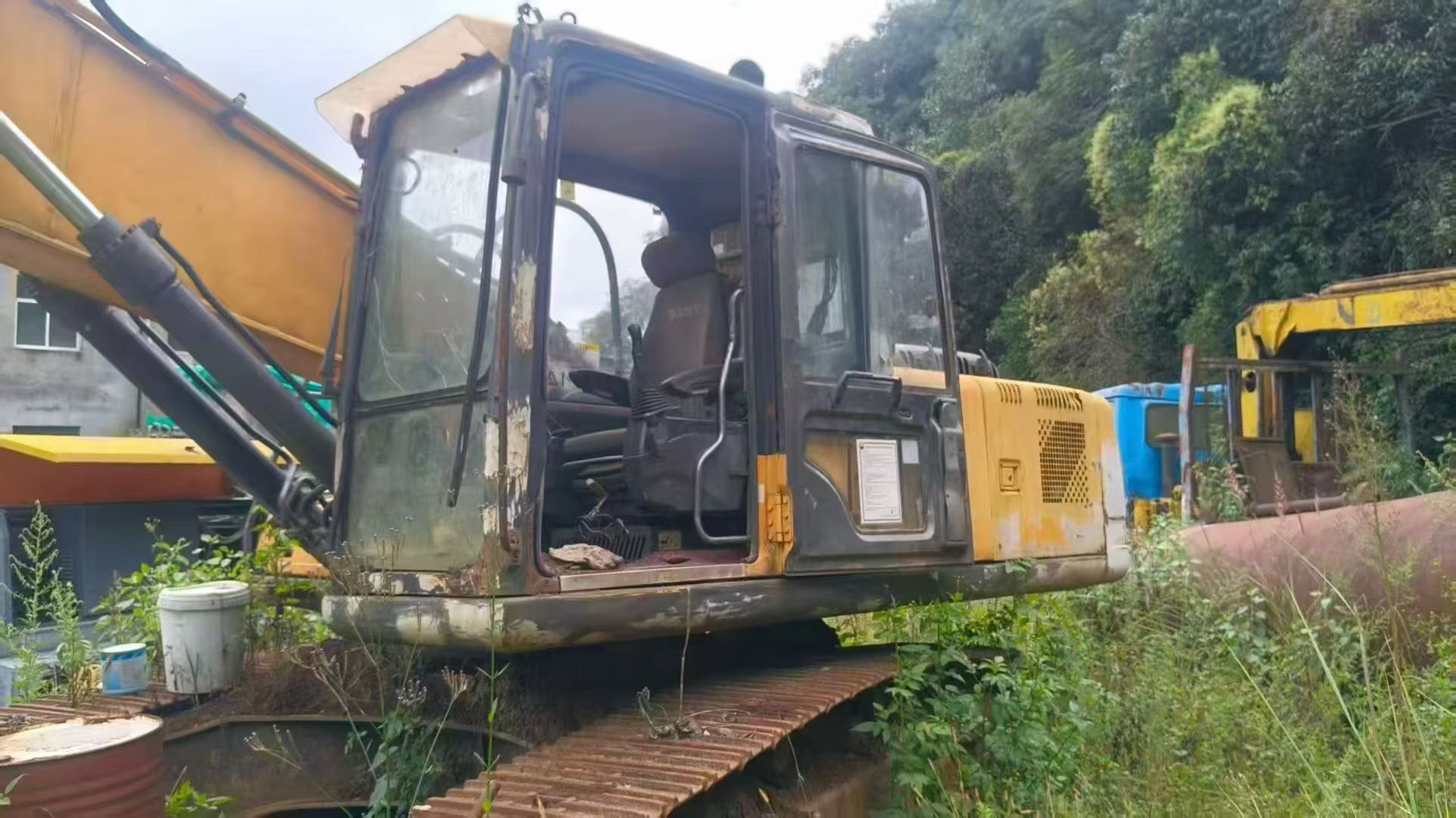 Buy Sany SY215C-8 Used Excavator / 1