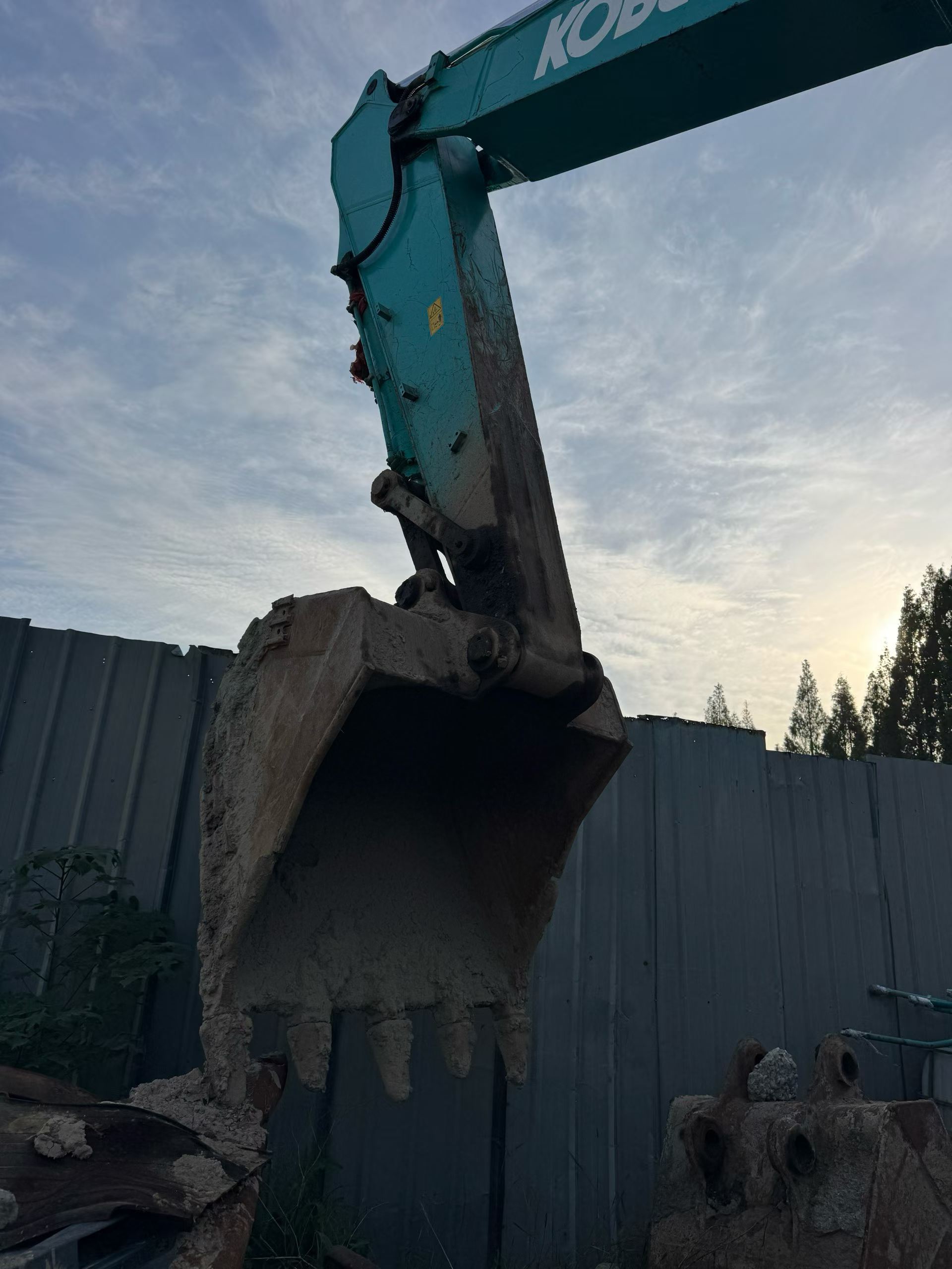 Buy Kobelco SK260 Used Excavator / 9 Buy Kobelco SK260 Used Excavator / 9