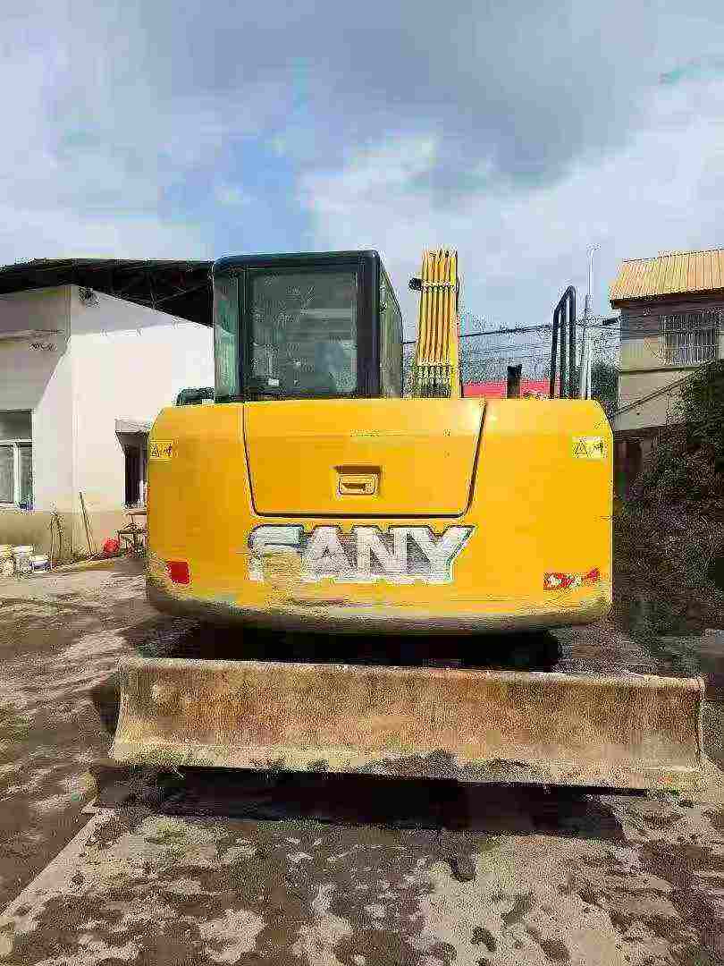 Buy Sany SY75 Used Excavator / 2 Buy Sany SY75 Used Excavator / 2