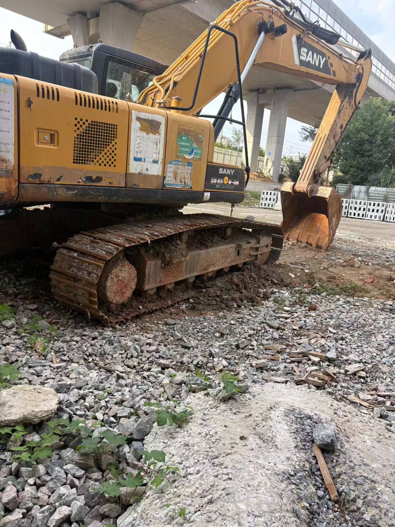 Buy Sany SY195C-9 Used Excavator / 4 Buy Sany SY195C-9 Used Excavator / 4