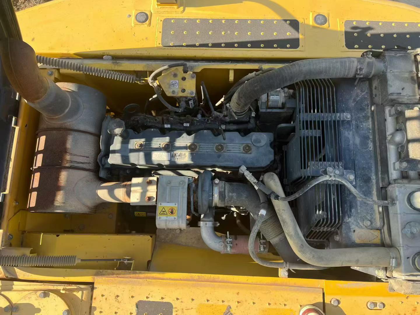 Buy Komatsu PC210-8 Used Excavator / 1