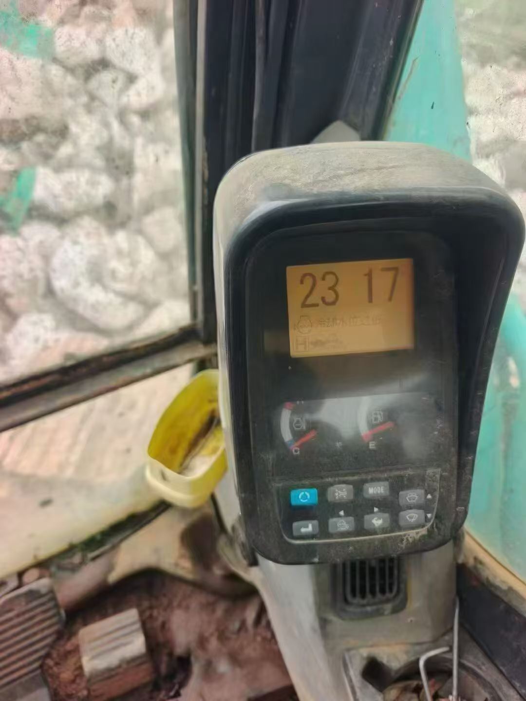 Buy Kobelco SK210-6 Used Excavator / 6 Buy Kobelco SK210-6 Used Excavator / 6