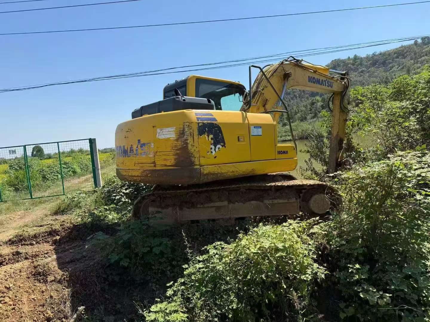 Buy Komatsu PC110-7 Used Excavator / 1