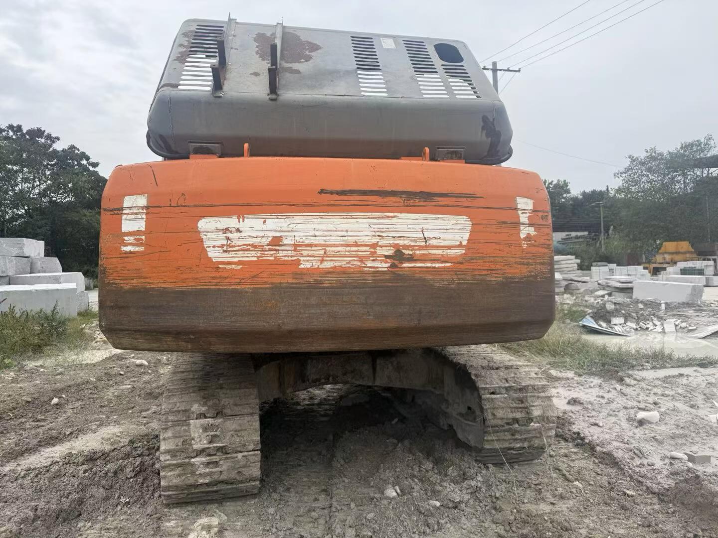 Buy Doosan DH215-7 Used Excavator / 5 Buy Doosan DH215-7 Used Excavator / 5
