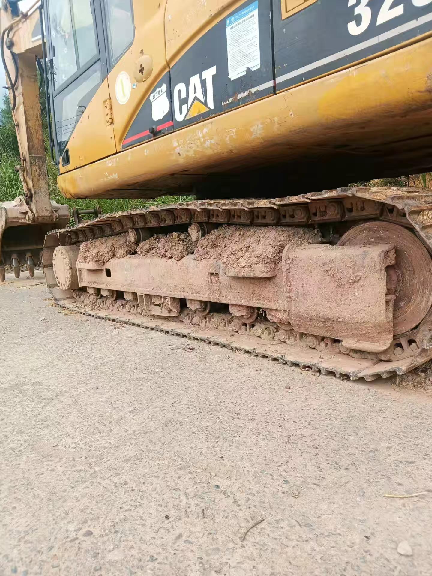 Buy Caterpillar 320A Used Excavator / 8 Buy Caterpillar 320A Used Excavator / 8
