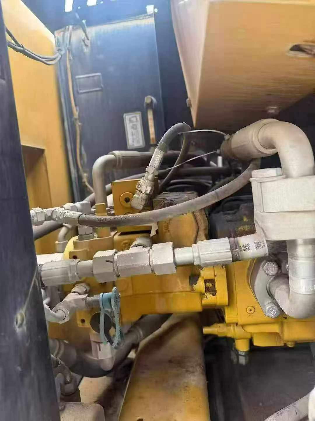 Buy Caterpillar CT150-8 Used Excavator / 6 Buy Caterpillar CT150-8 Used Excavator / 6
