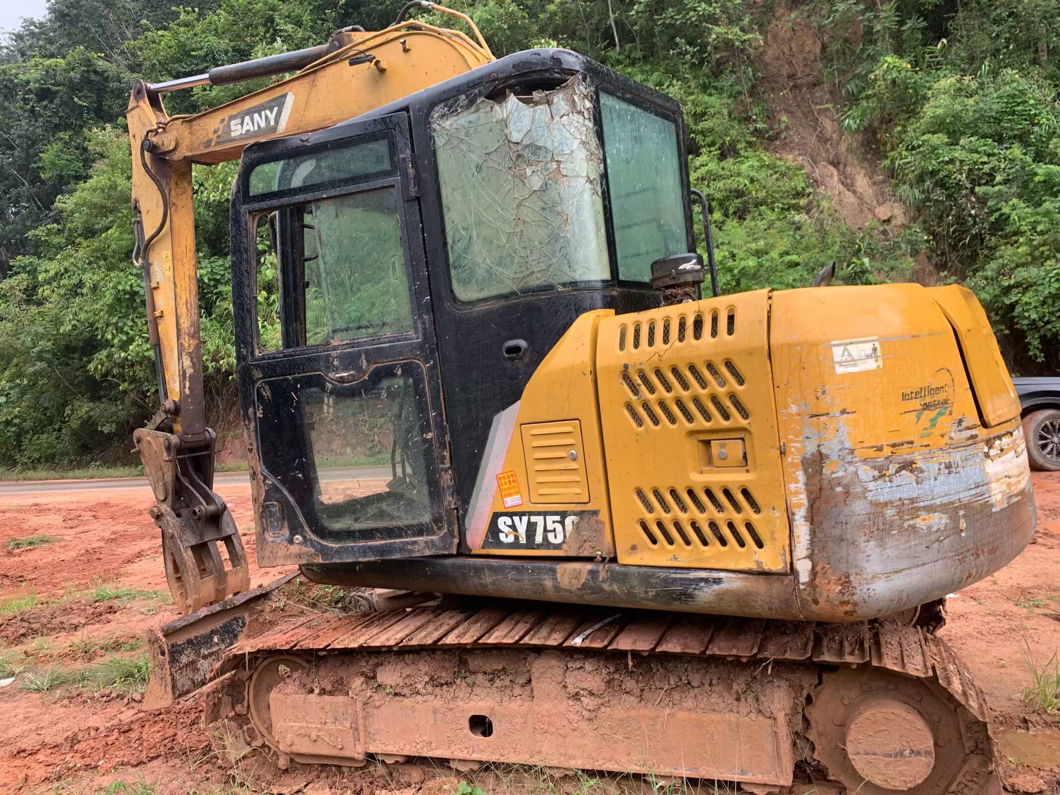 Buy Sany SY75 Used Excavator / 3