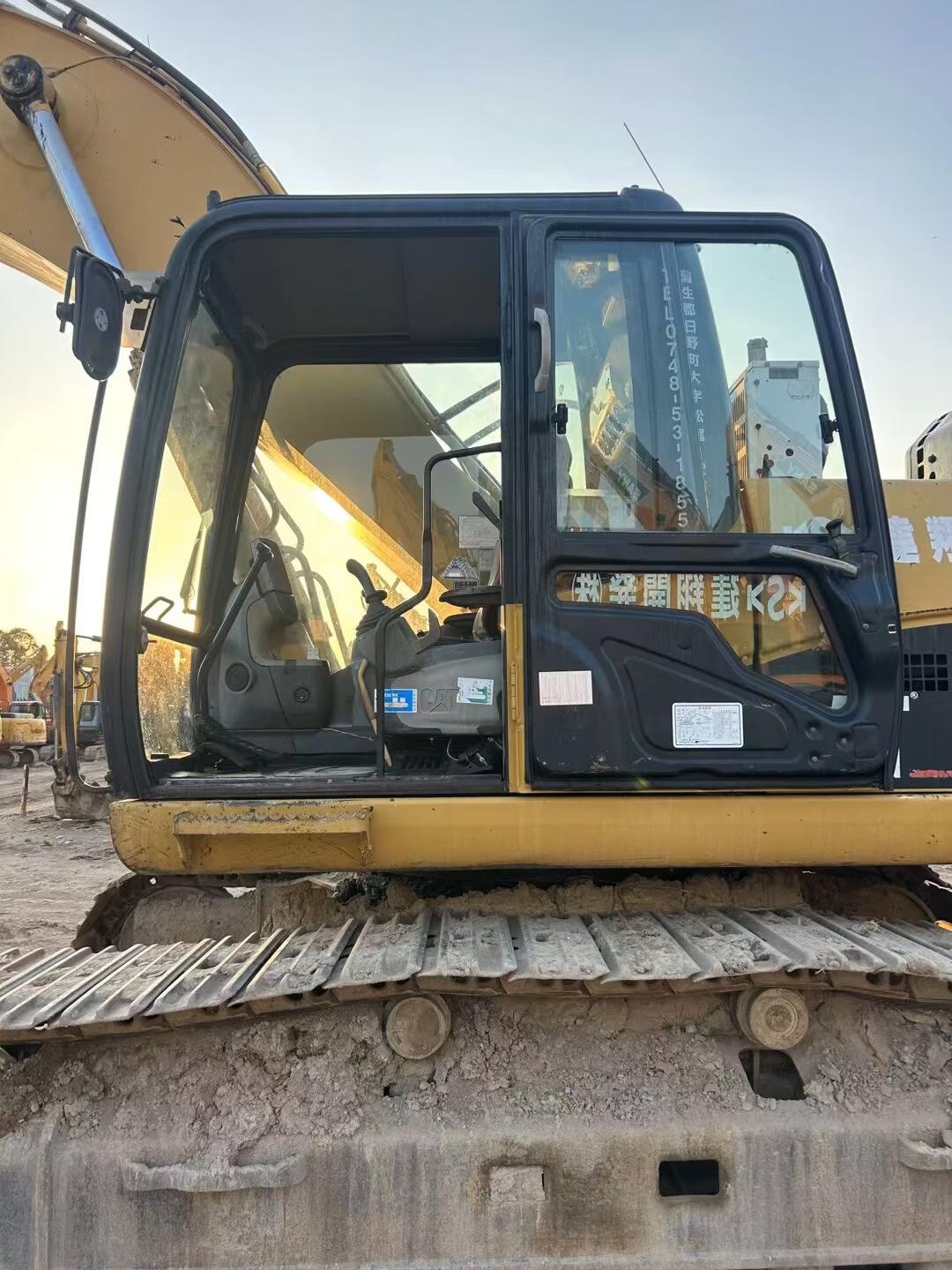 Buy Caterpillar 330B Used Excavator / 3