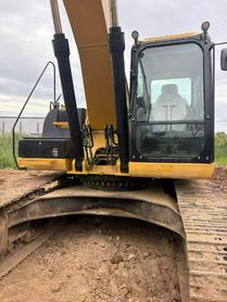 Buy Caterpillar 330B Used Excavator / 5 Buy Caterpillar 330B Used Excavator / 5