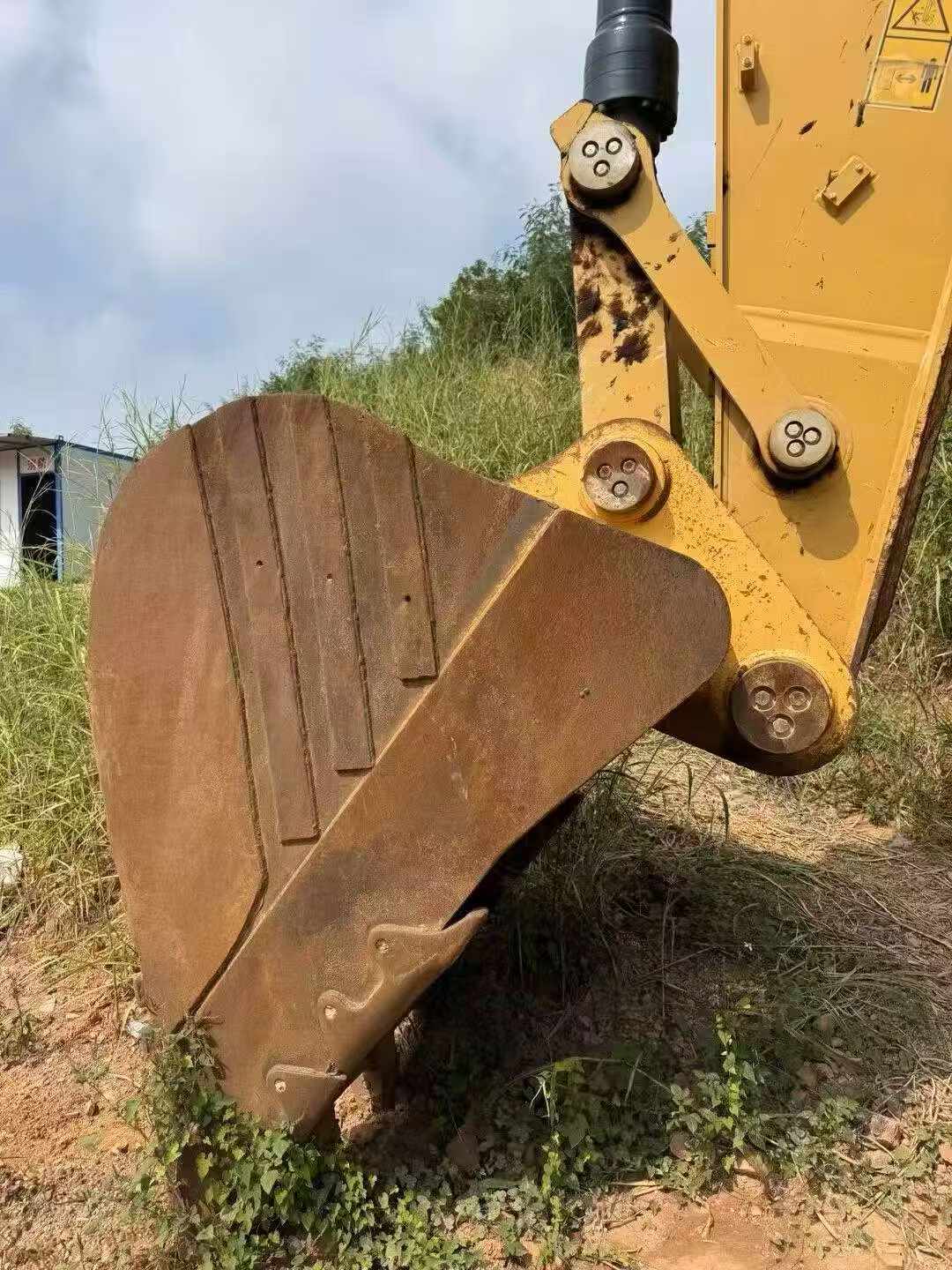 Buy Caterpillar 350L Used Excavator / 8 Buy Caterpillar 350L Used Excavator / 8