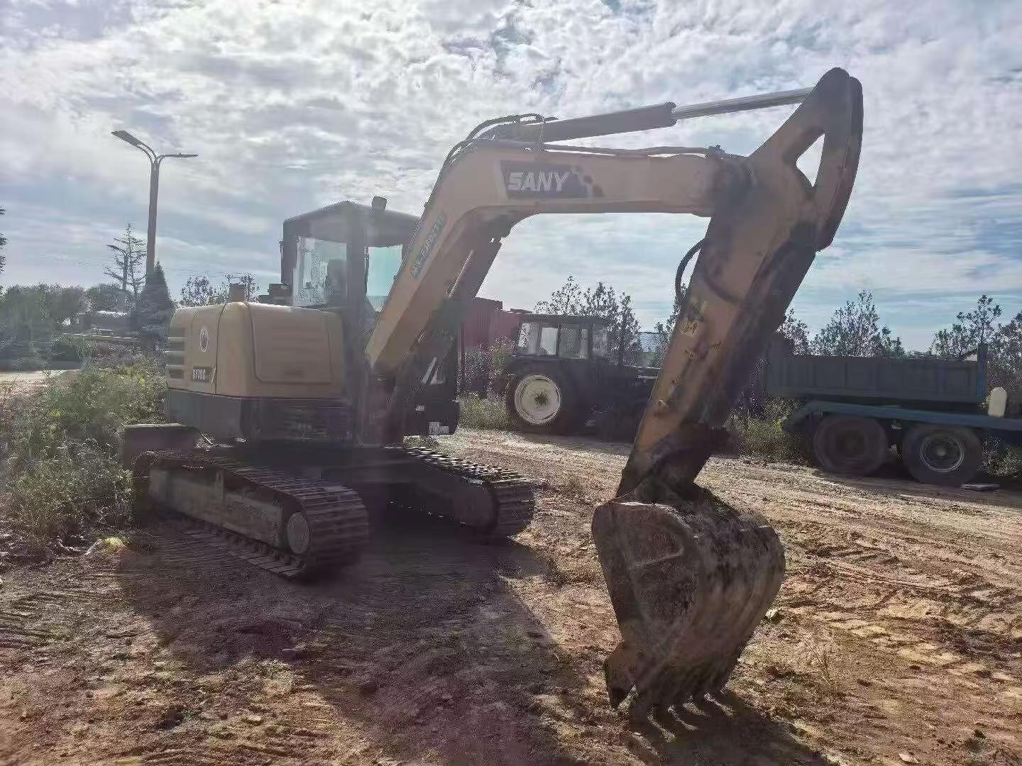 Buy Sany SY60 Used Excavator / 1