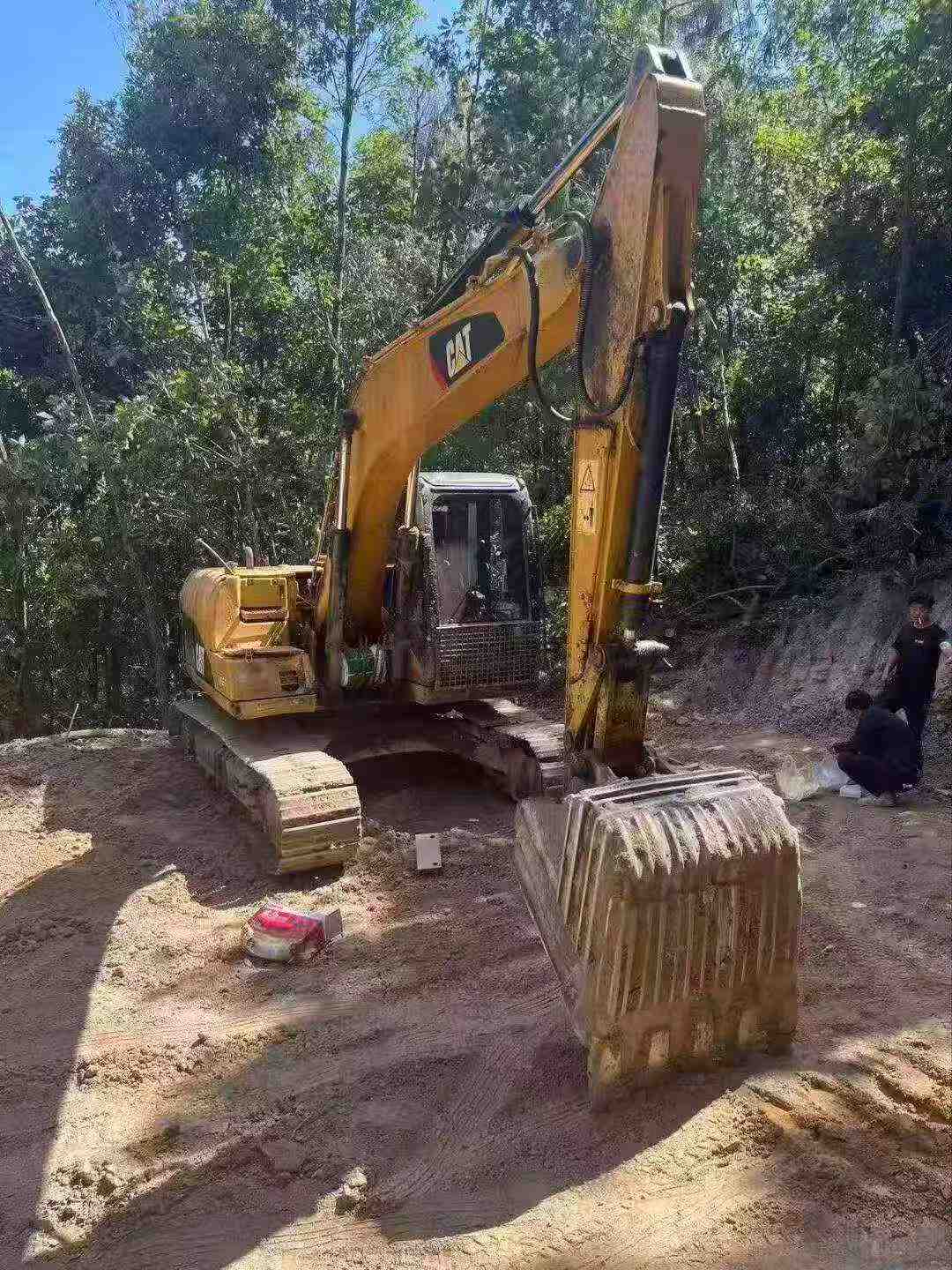 Buy Caterpillar 312C Used Excavator / 3 Buy Caterpillar 312C Used Excavator / 3