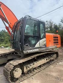 Buy Hitachi ZX200-5G Used Excavator / 3 Buy Hitachi ZX200-5G Used Excavator / 3
