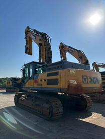 Buy XCMG XE550DK Used Excavator / 3 Buy XCMG XE550DK Used Excavator / 3