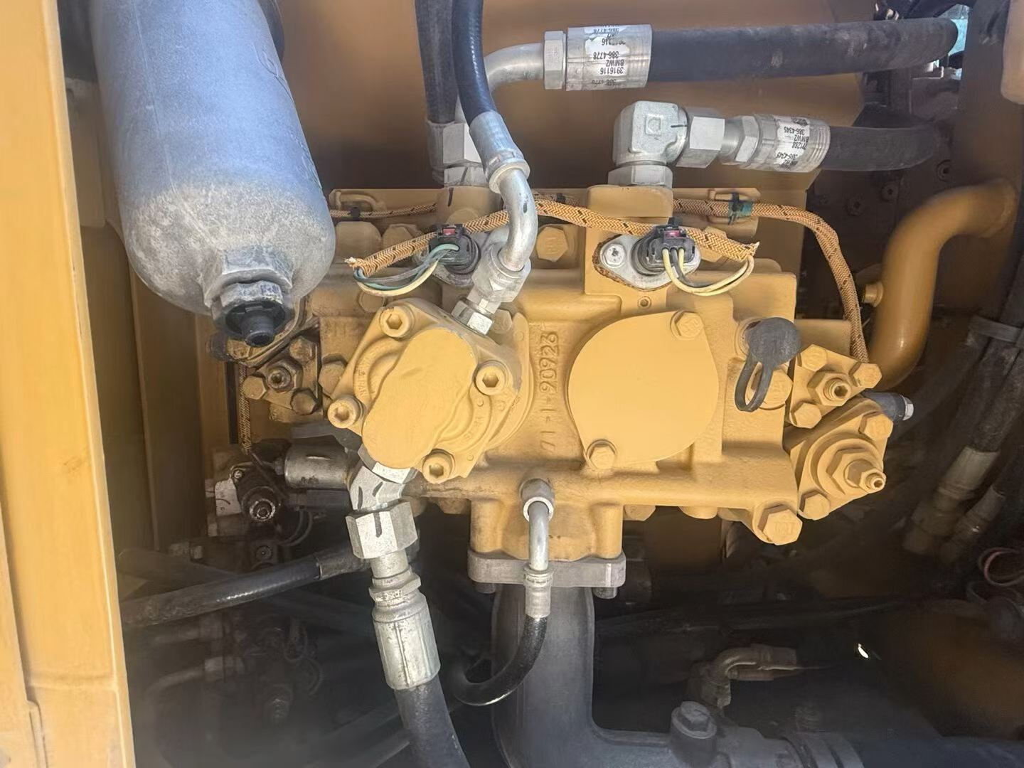 Buy Caterpillar 313D Used Excavator / 1