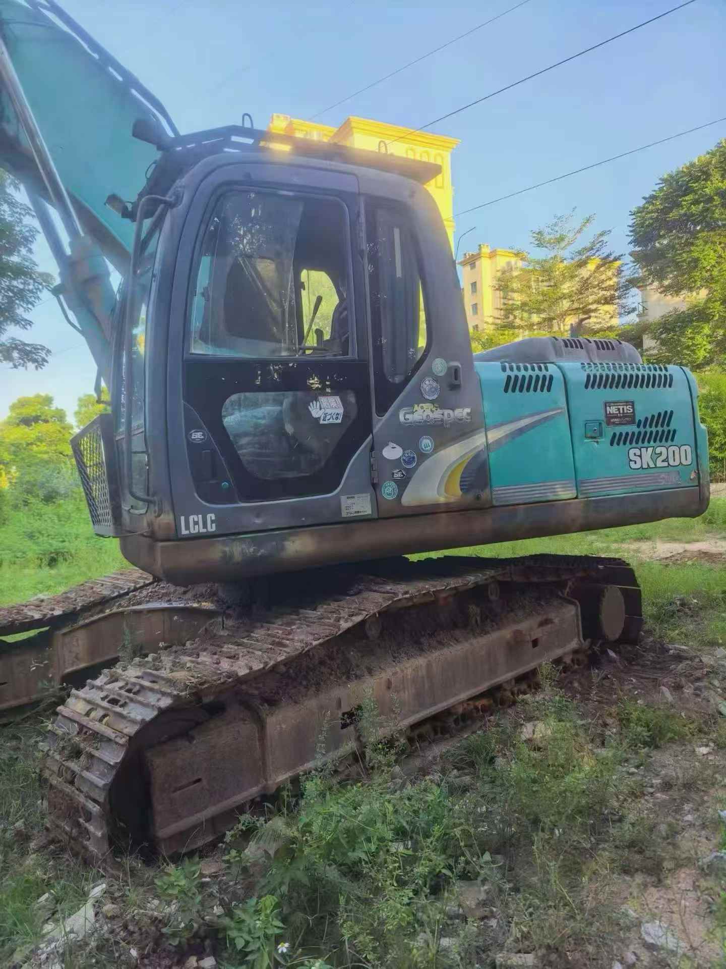 Buy Kobelco SK200 Used Excavator / 1