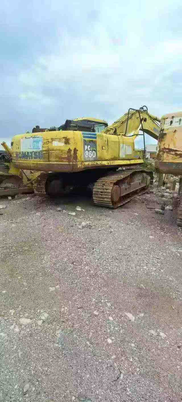 Buy Komatsu PC130 Used Excavator / 6 Buy Komatsu PC130 Used Excavator / 6