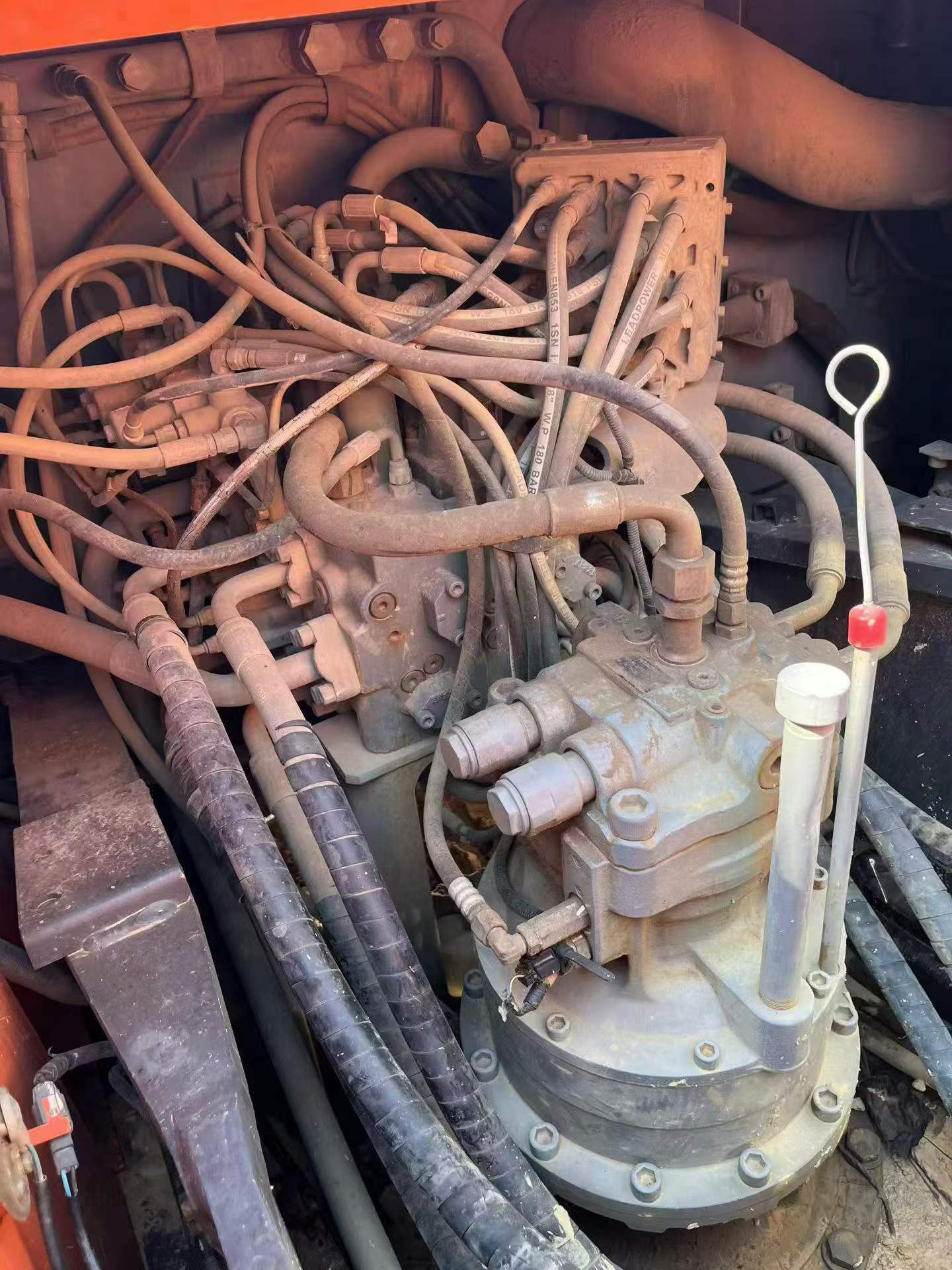 Buy Hitachi EX200-5 Used Excavator / 5