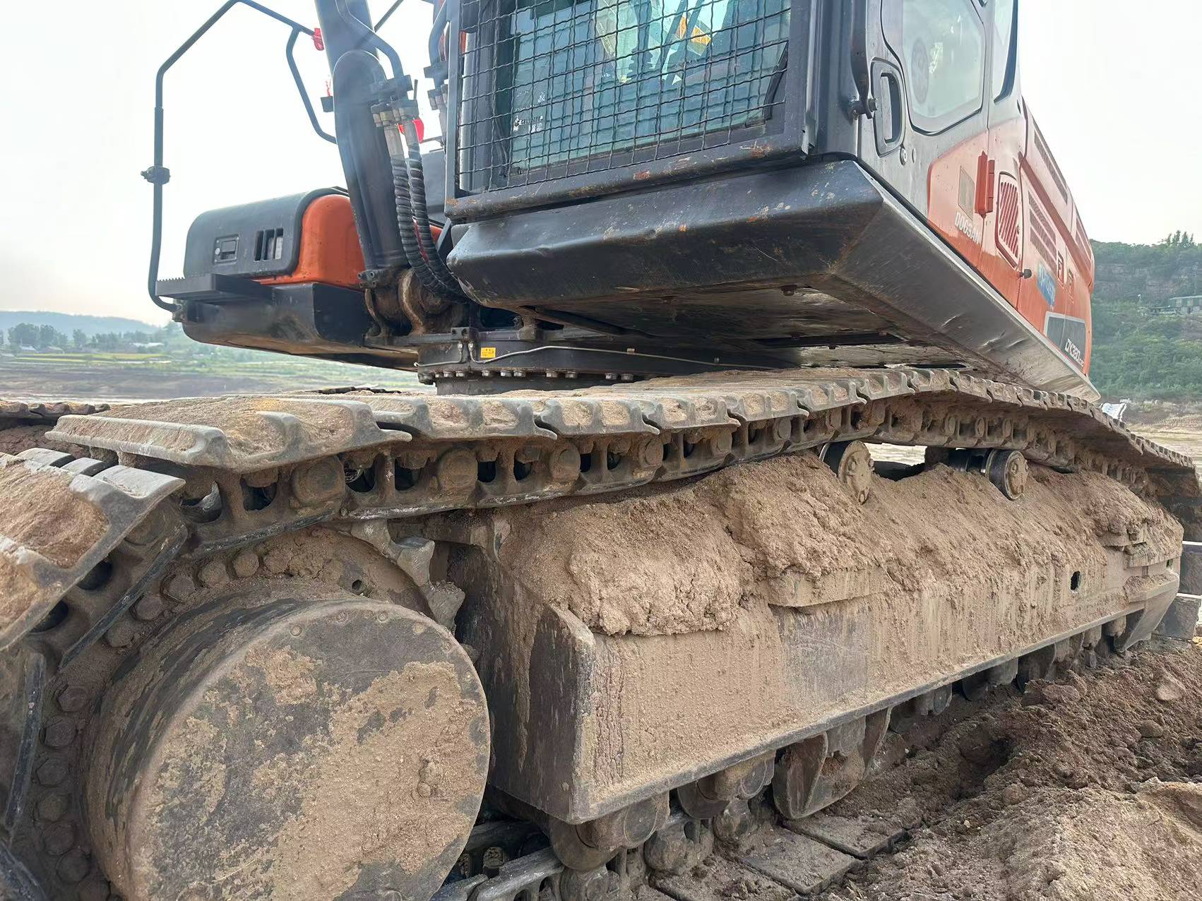 Buy Doosan DX380 Used Excavator / 5 Buy Doosan DX380 Used Excavator / 5