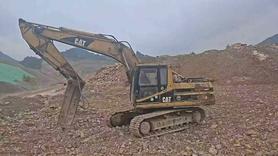 Buy Caterpillar 320V2 Used Excavator / 4 Buy Caterpillar 320V2 Used Excavator / 4
