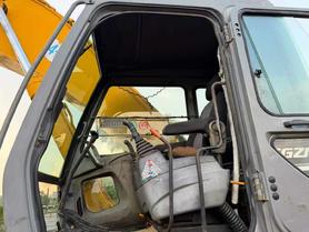 Buy Kato HD1430R Used Excavator / 2 Buy Kato HD1430R Used Excavator / 2