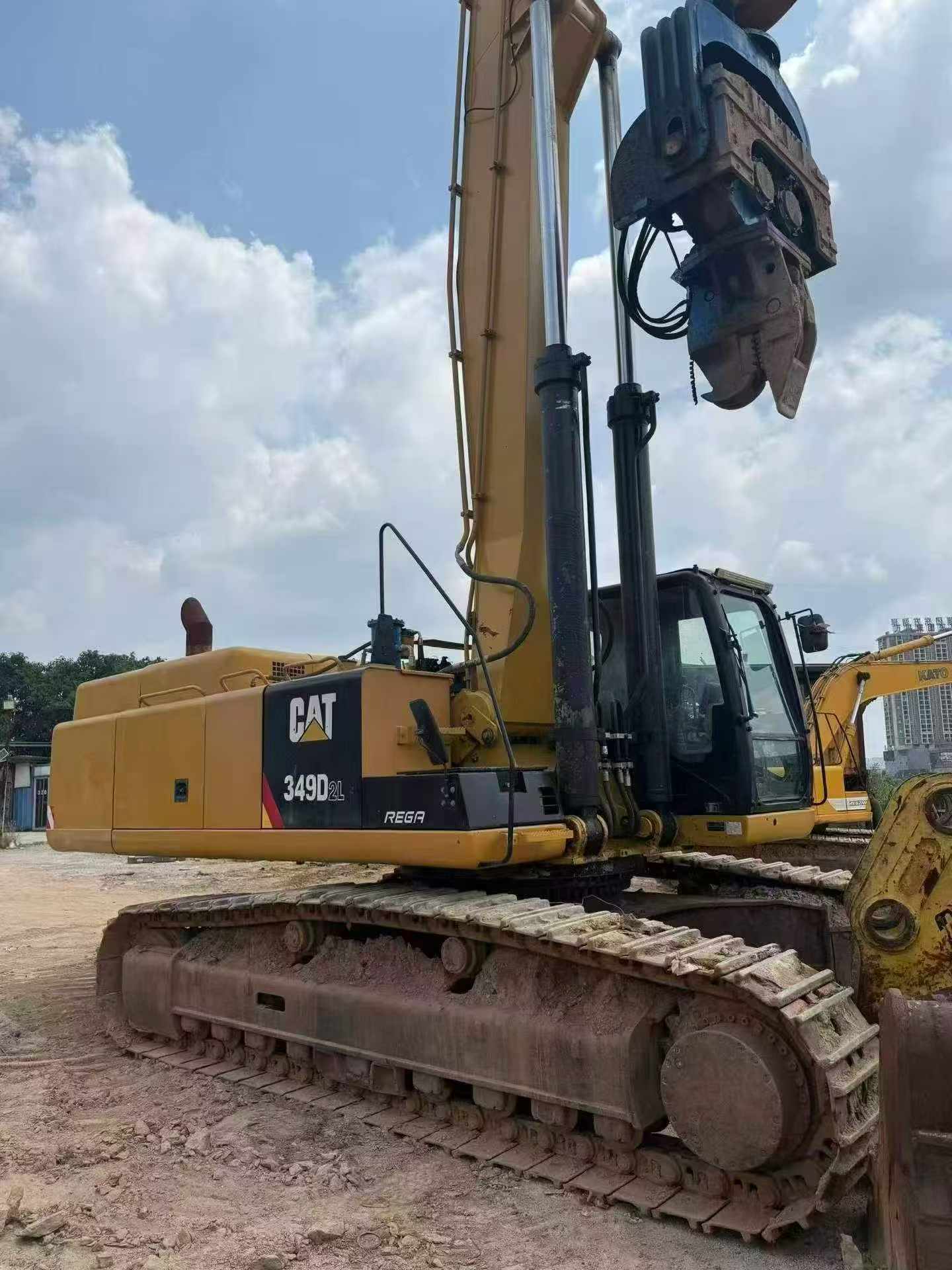 Buy Caterpillar 349E Used Excavator / 4 Buy Caterpillar 349E Used Excavator / 4